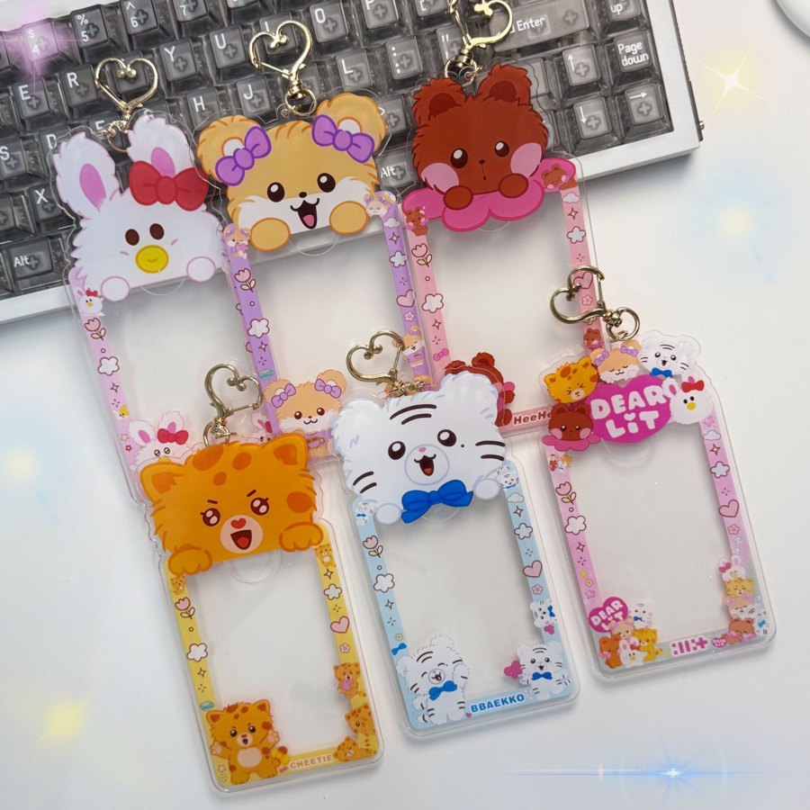 ILLIT cartoon photocard frame keyring designs