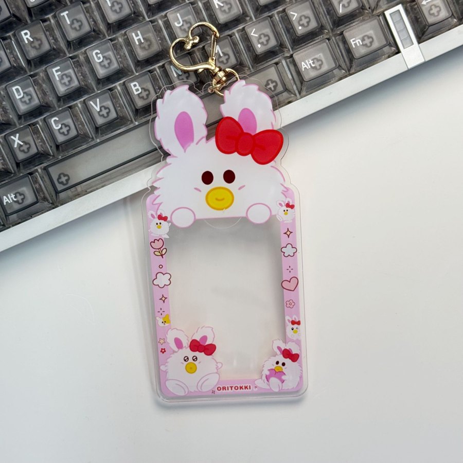 ILLIT cartoon photocard frame keyring design 2