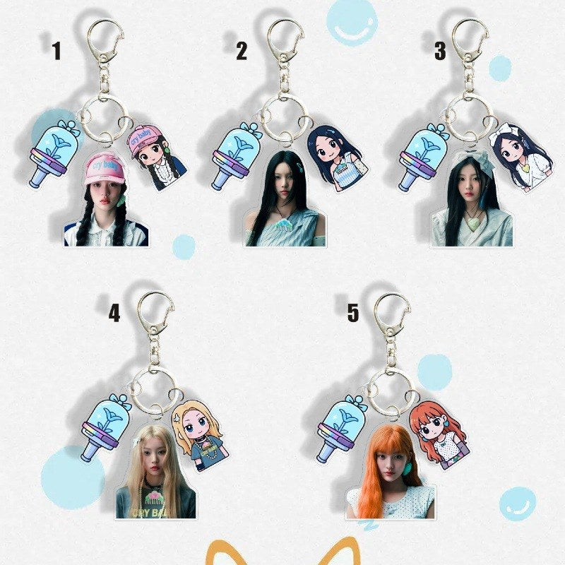 ILLIT Feather Realm acrylic keyrings