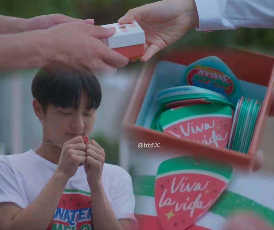 [PRE-ORDER] K-Drama 'Viva La Vida' – Acrylic Keyrings