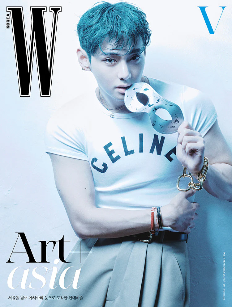 [PRE-ORDER] W KOREA MAGAZINE September Issue | Cover: BTS: V