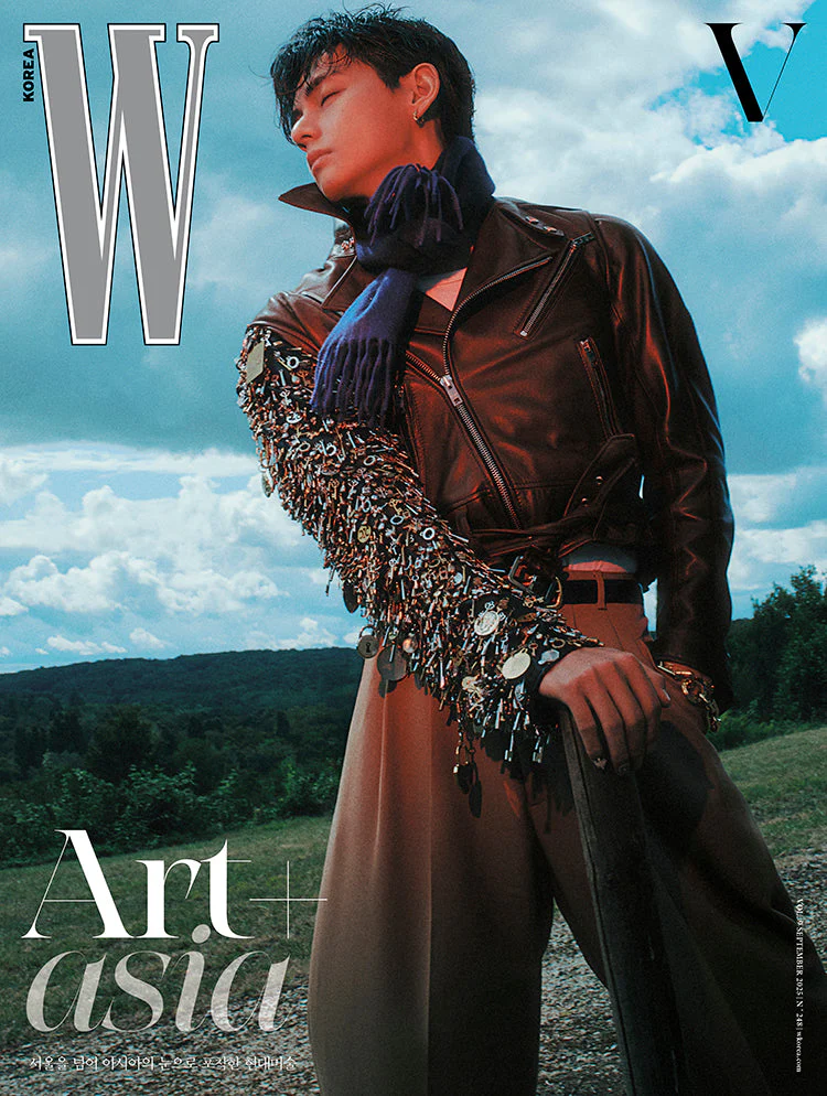 [PRE-ORDER] W KOREA MAGAZINE September Issue | Cover: BTS: V