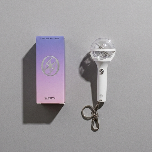 [PRE-ORDER] KATSEYE Lighting Lightstick Keyring