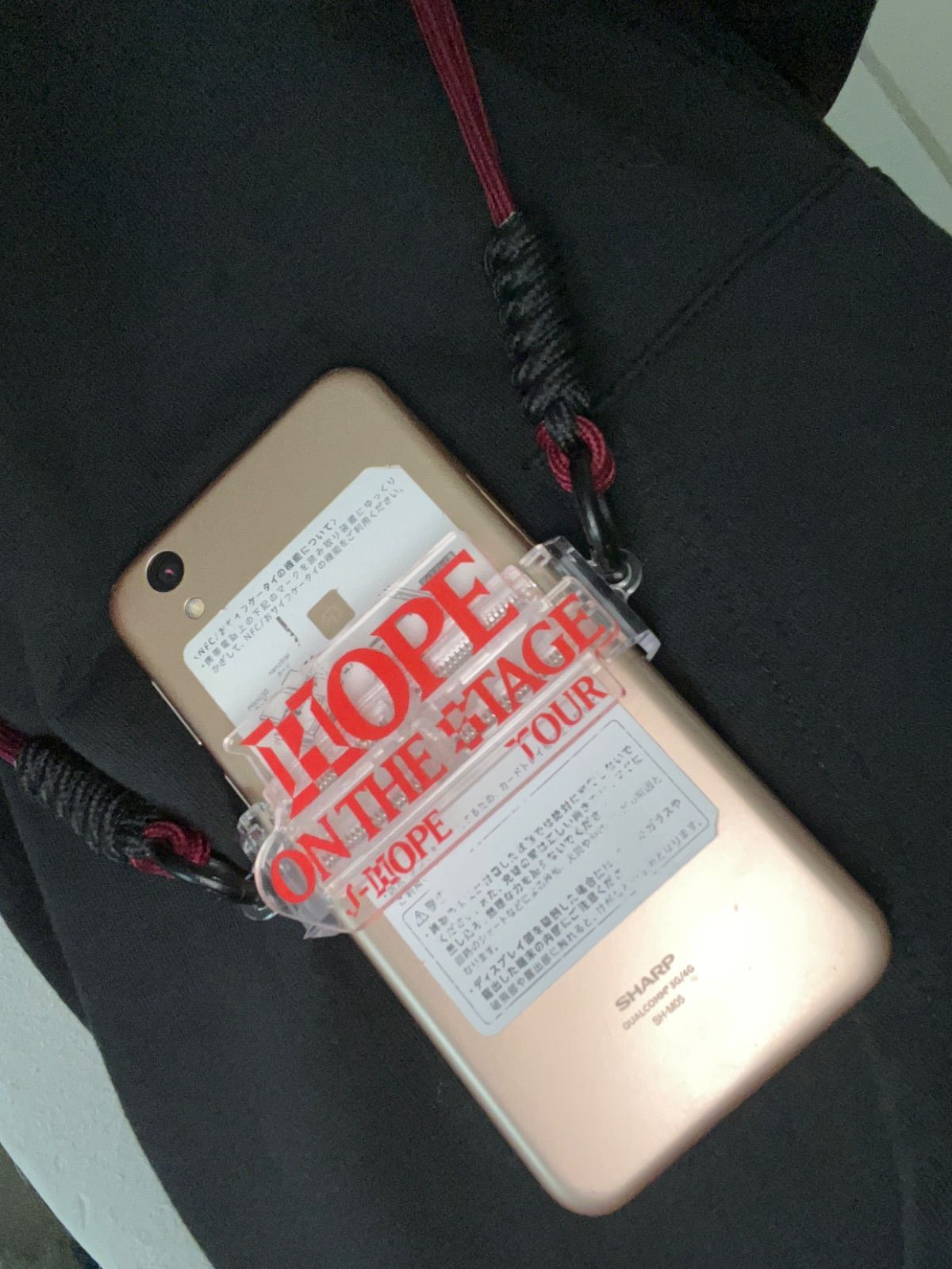 [PRE-ORDER] BTS J-Hope 'Hope On The Stage' Concert Acrylic Clip Smartphone Holder