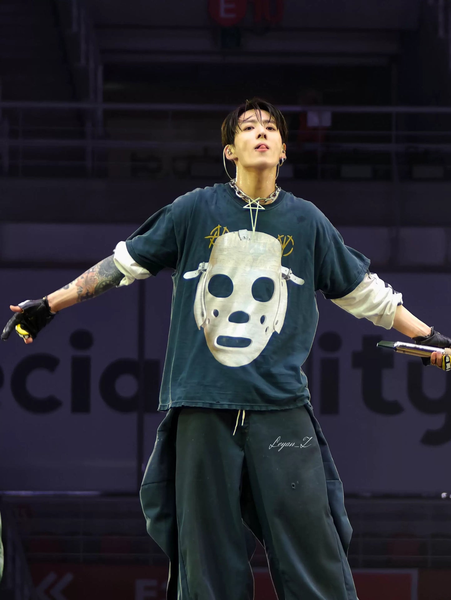 [PRE-ORDER] Jungkook Masked Man T-Shirt | Arirang Goyang Concert Style