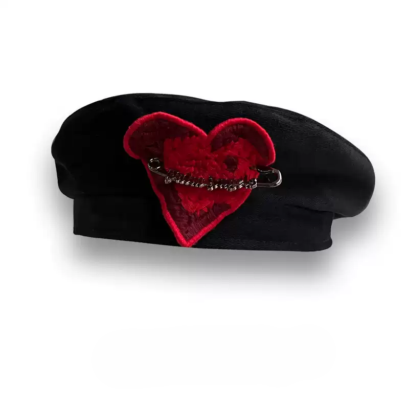 [PRE-ORDER] Retro Heart Pin Beret – Autumn/Winter Designer Style