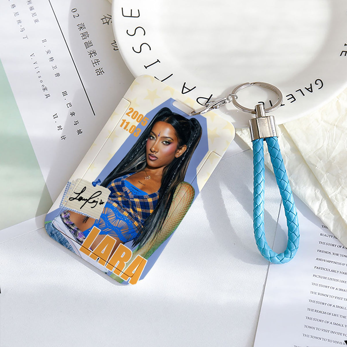 [Po vjen/ 9 Tetor] KATSEYE - Sliding Photocard Holder