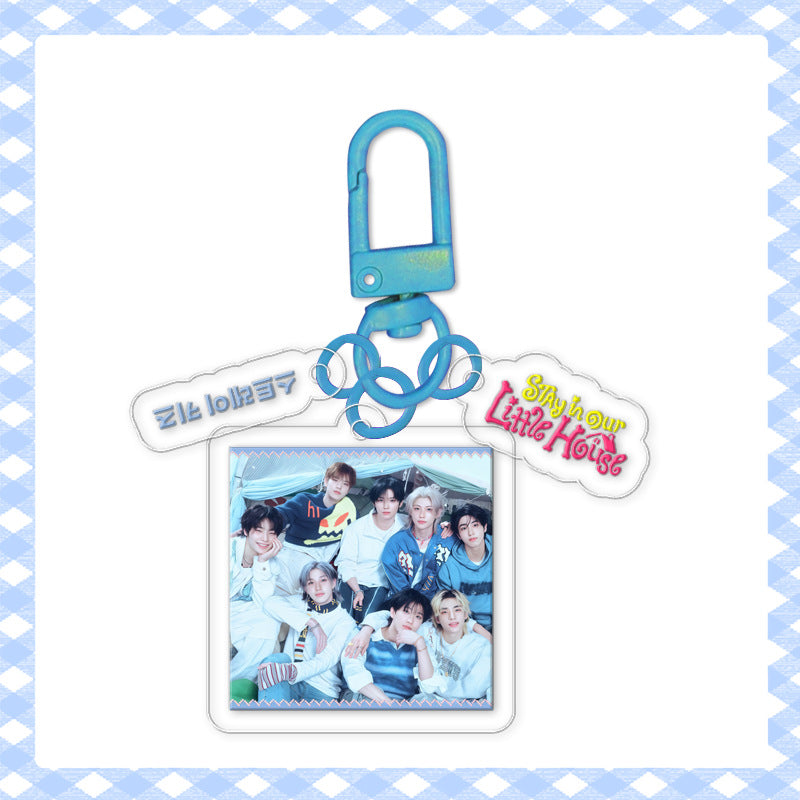 [Në Gjendje] Stray Kids 'Run It' Acrylic Keyring | HD Photo + Charm