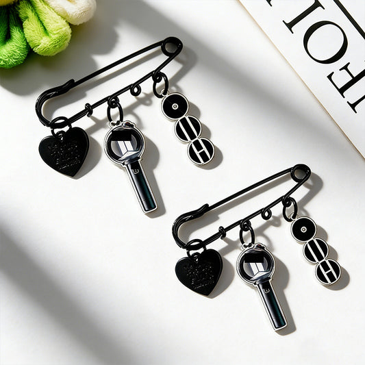 [Në Gjendje] BTS 'Arirang' Acrylic Brooch Pendant Pin