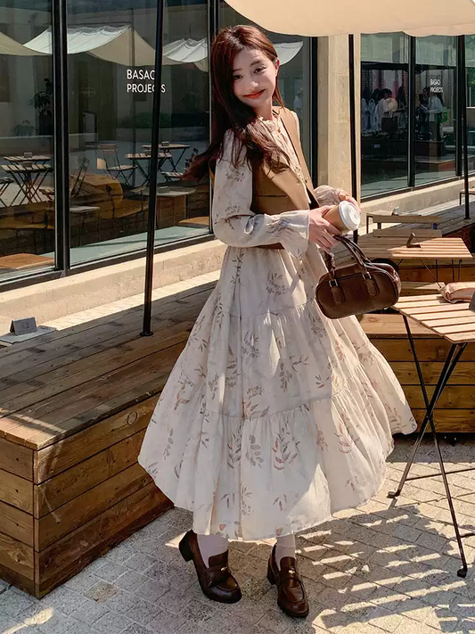 [PRE-ORDER] Maillard White Floral Dress + Vest Set – French Vintage Style