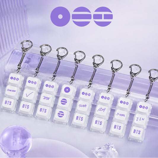[Në Gjendje] BTS Light-Up Button Keyring