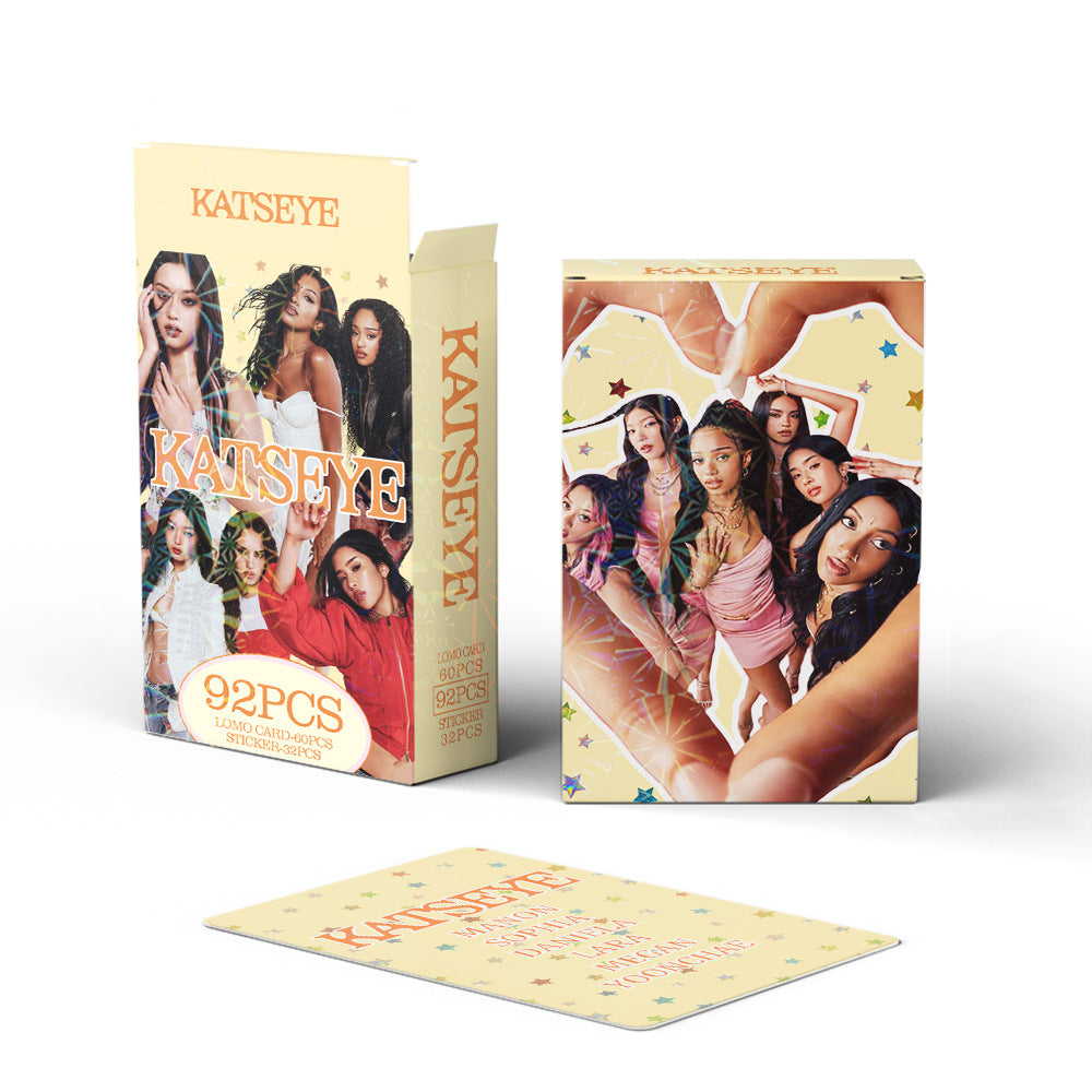 [Në Gjendje] KATSEYE peach ver lomocards (92pcs)