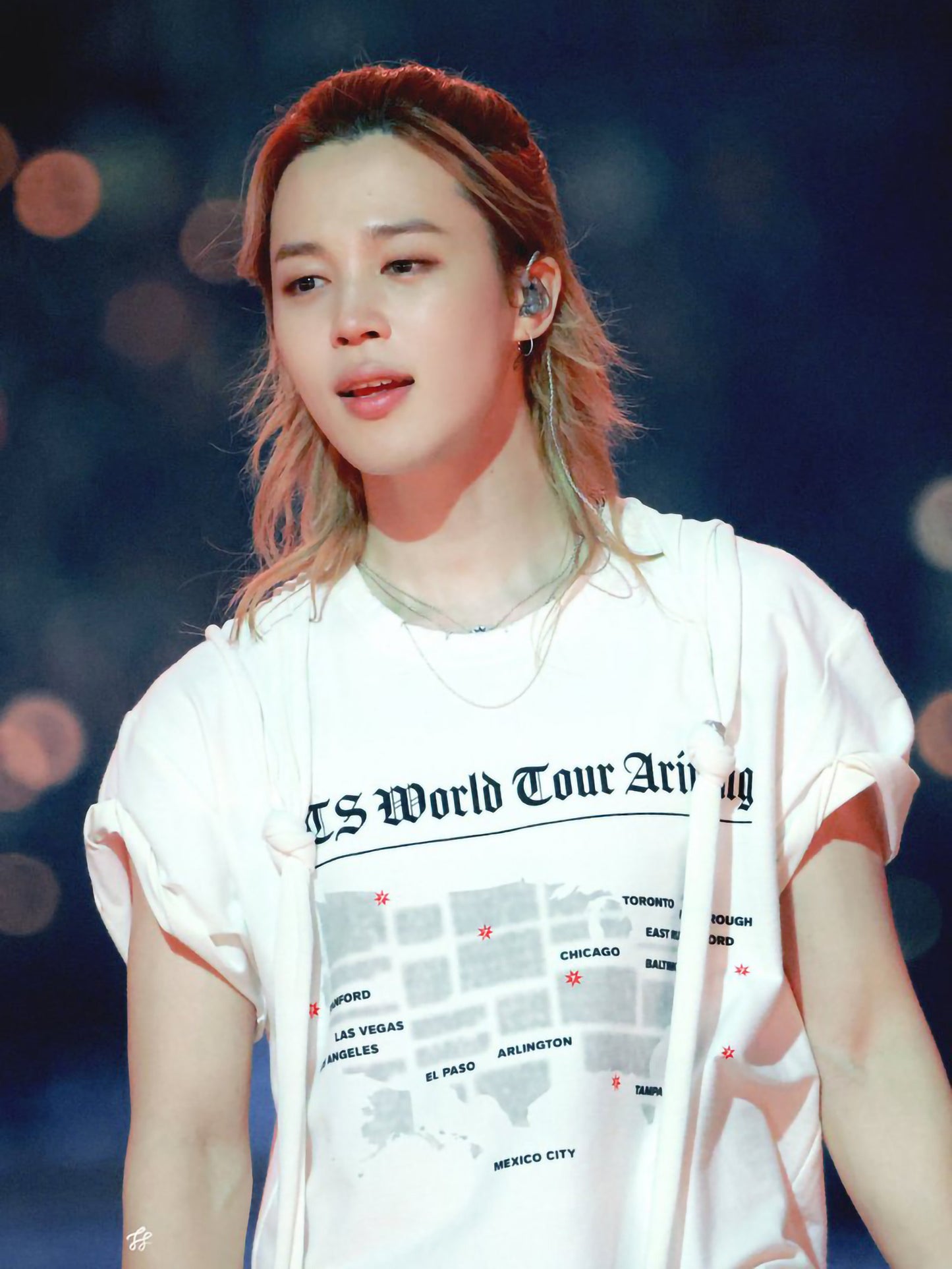 [PRE-ORDER] BTS Arirang Newspaper T-shirt