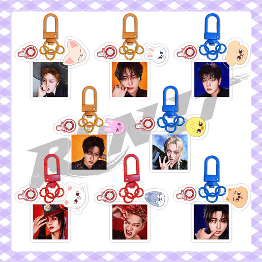 [Në Gjendje] Stray Kids 'Run It' Acrylic Keyring | HD Photo + Charm