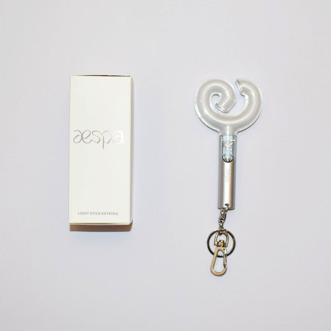 [Në Gjendje] Aespa New Lighting Keyring Light Stick