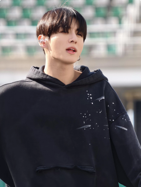 [PRE-ORDER] BTS ARIRANG Hoodies | Black