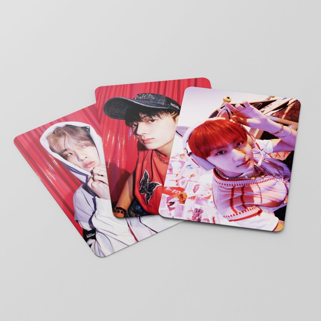 [PRE-ORDER] Enhypen 2025 Season's Greetings Documentary 001-002 ver. 1 lomocards (55pcs)