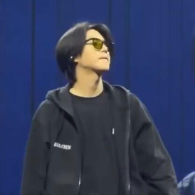 [PRE-ORDER] BTS Agust D ZIP-UP HOODIE