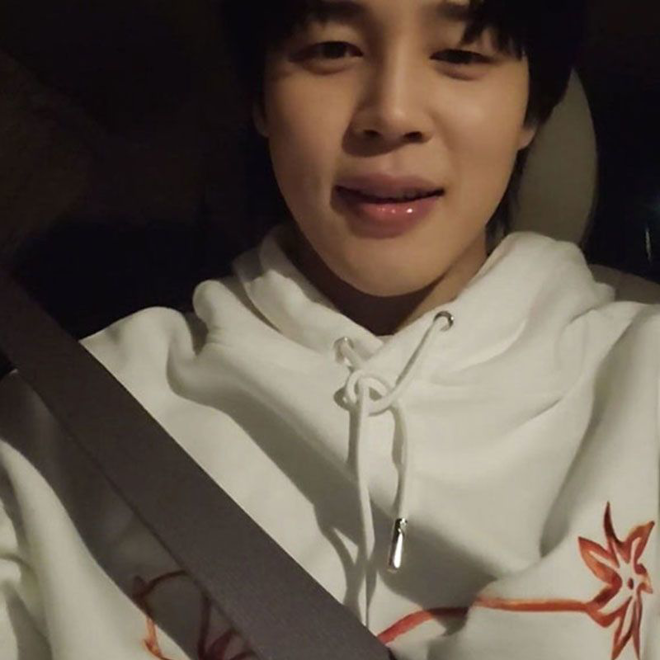 [PRE-ORDER] BTS Jimin casual white hoodie