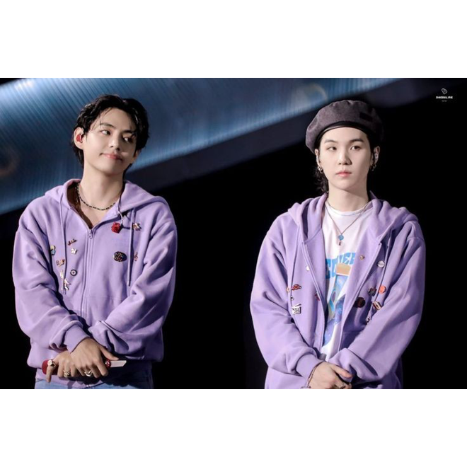 [PRE-ORDER] BTS Yet To Come in Busan Zip-Up Hoodie (Lavender)