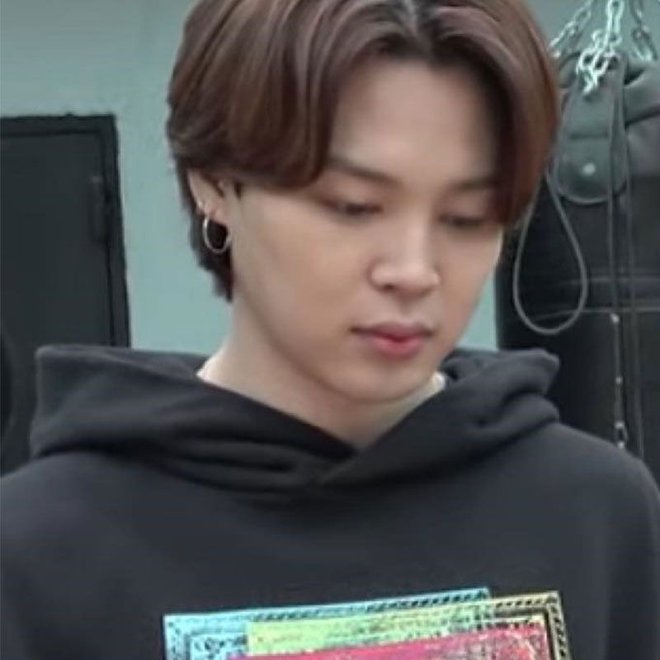 [PRE-ORDER] Loose printed Hoodie | As worn by Jimin of BTS