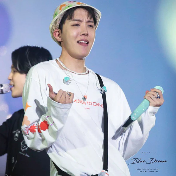 [PRE-ORDER] BTS Permission To Dance Tour Sweatshirts & T-shirts