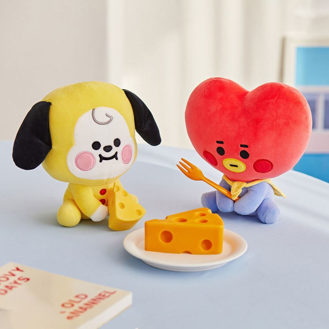 [PRE-ORDER] BTS BT21 Sitting Doll (20 cm) – Unofficial