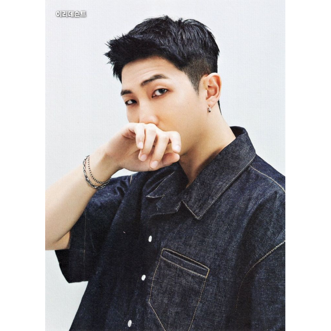 [PRE-ORDER] BTS OFFICIAL - Special 8 Photo-Folio Us Ourselves And BTS We