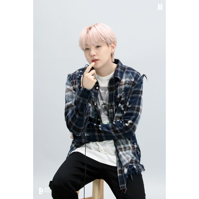 [PRE-ORDER] BTS OFFICIAL - Special 8 Photo-Folio Us Ourselves And BTS We