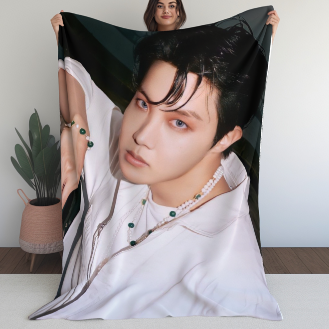[PRE-ORDER] Customized BTS J-HOPE Blanket (Batanije e personalizuar)