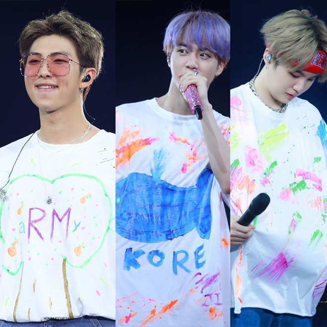 [PRE-ORDER] BTS hand-painted t-shirts