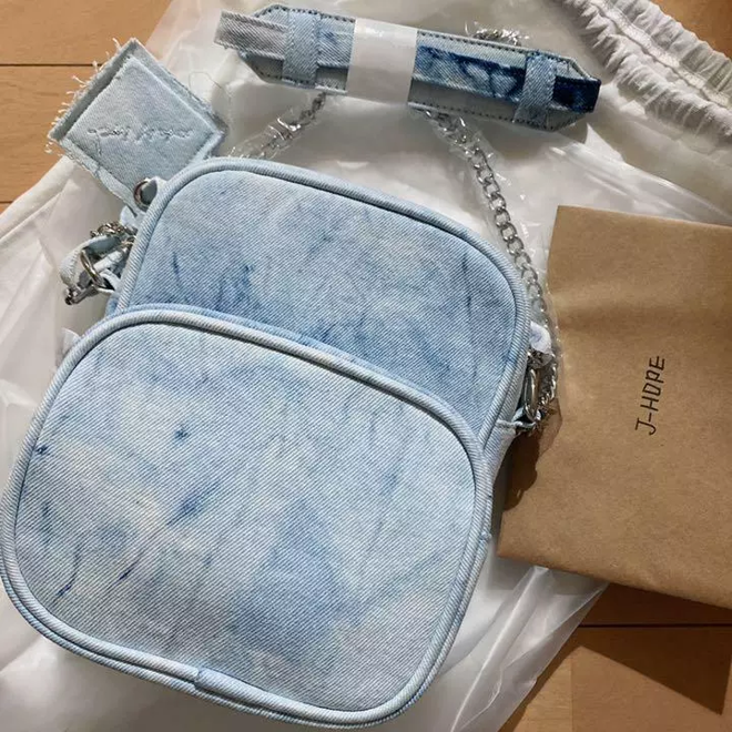 [PRE-ORDER] BTS J-Hope Side by Side Mini Bag
