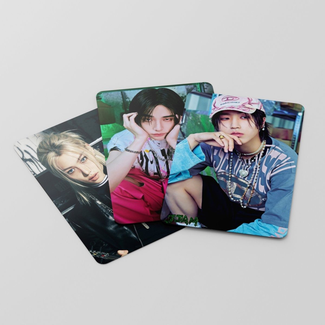 [PRE-ORDER] Stray Kids DominATE lomocards (55pcs)