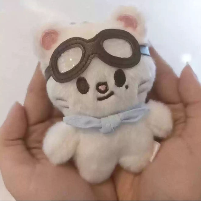 [PRE-ORDER] Stray Kids SKZOO Pilot Keyring Plushie (PILOT5 FM)