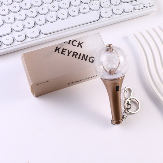 [PRE-ORDER] ATEEZ Lighting Keyring