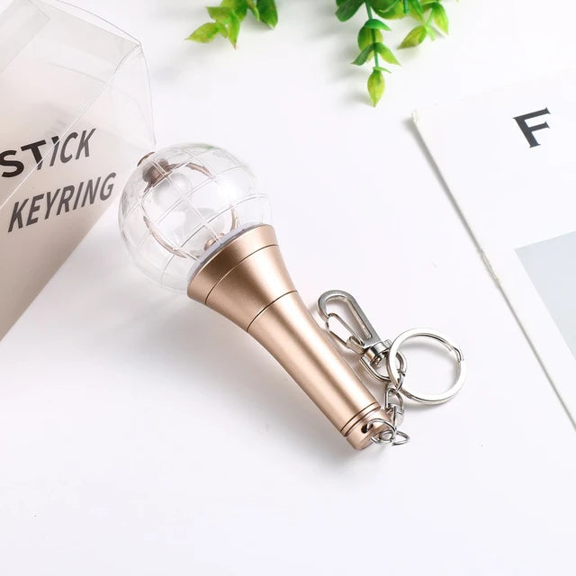 [PRE-ORDER] ATEEZ Lighting Keyring