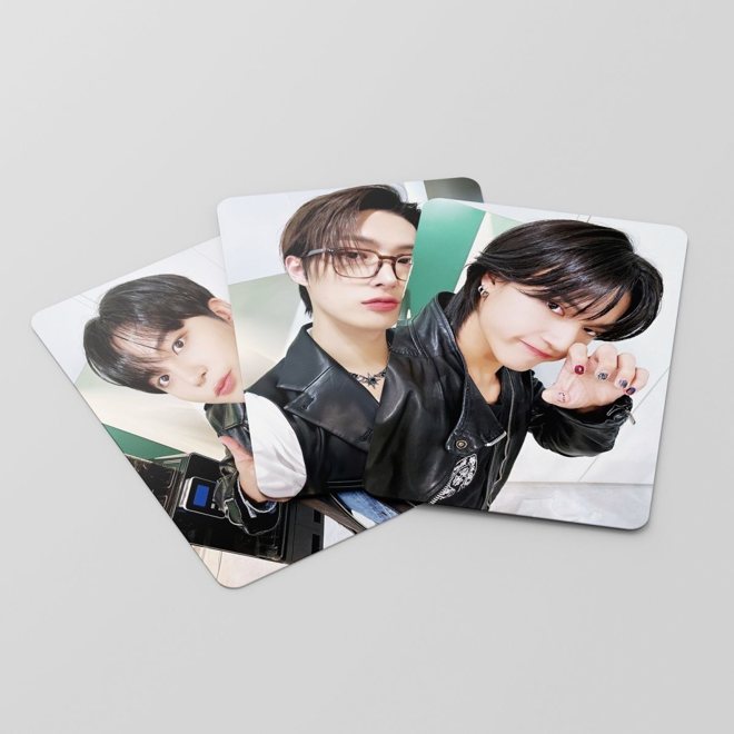 [PRE-ORDER] ATEEZ 2025 Season's Greetings lomocards (55pcs)