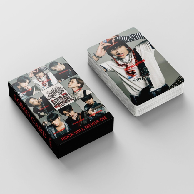 [PRE-ORDER] ATEEZ 2025 Season's Greetings lomocards (55pcs)