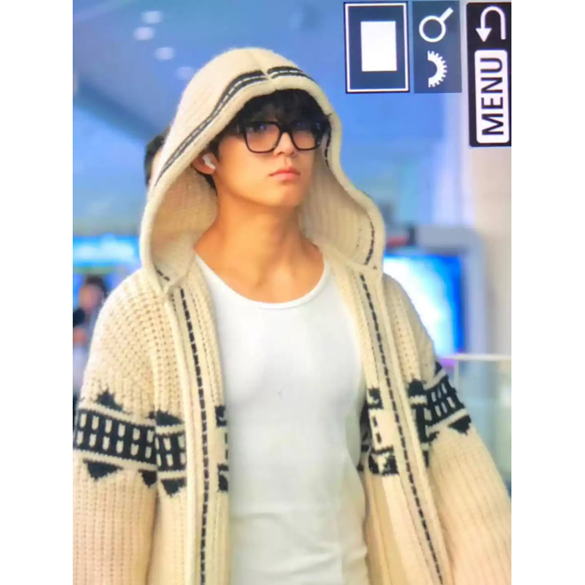[PRE-ORDER] SEVENTEEN Mingyu & Jeonghan same style Beige Aztec Hooded Cardigan