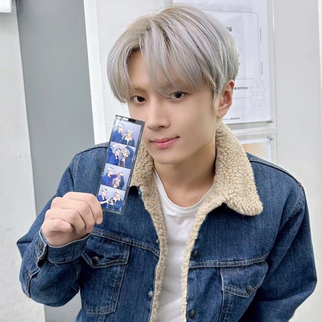 [PRE-ORDER] ENHYPEN Photoism (Photo Booths) (7pcs)