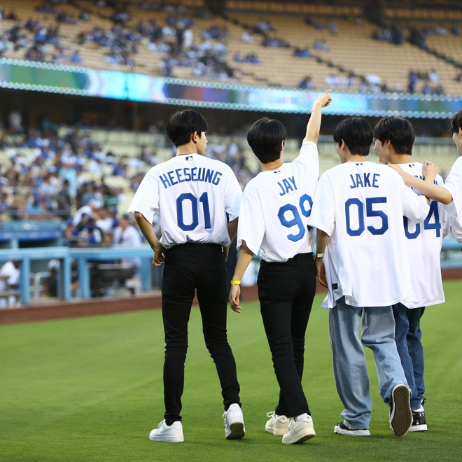 [PRE-ORDER] ENHYPEN Baseball Jersey Uniforms