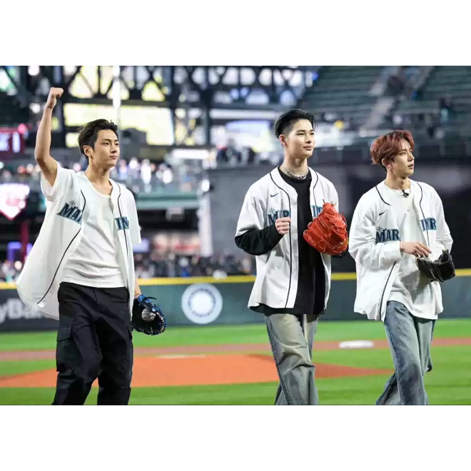 [PRE-ORDER] ENHYPEN Baseball Jersey Uniforms