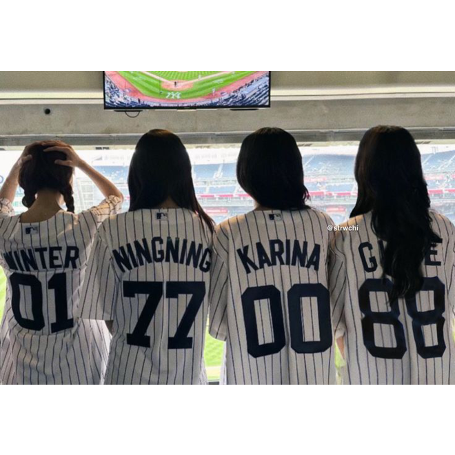[PRE-ORDER] AESPA Yankees Baseball Jersey