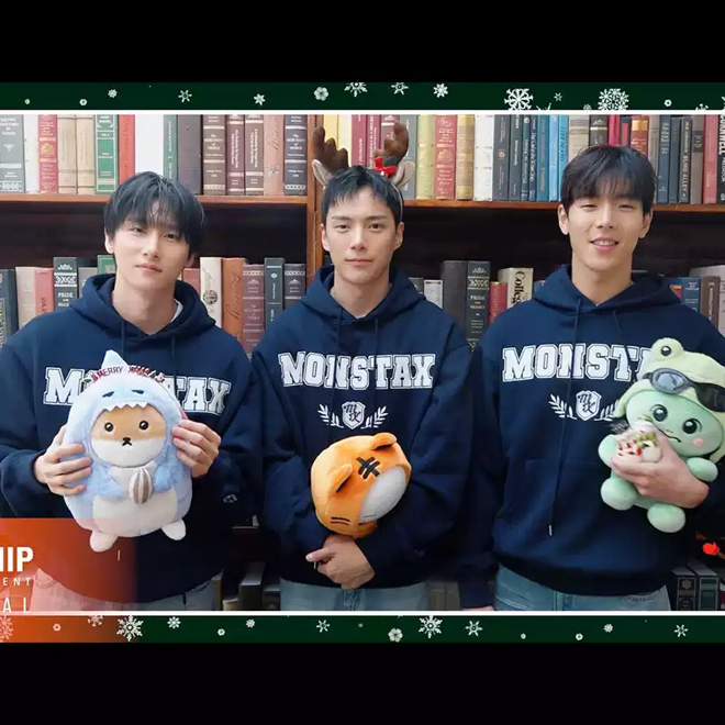 [PRE-ORDER] MONSTA X2024 Christmas Message Hoodie
