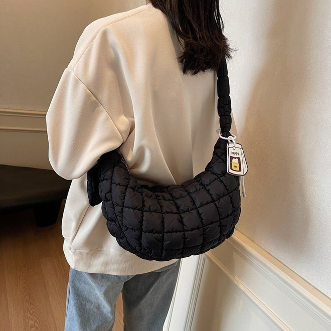 [PRE-ORDER] VIRAL Puffy Sling Bag