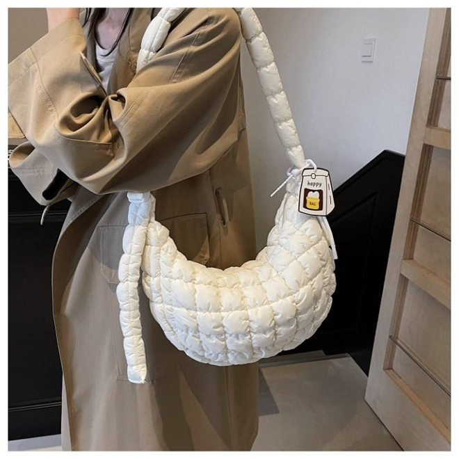 [PRE-ORDER] VIRAL Puffy Sling Bag