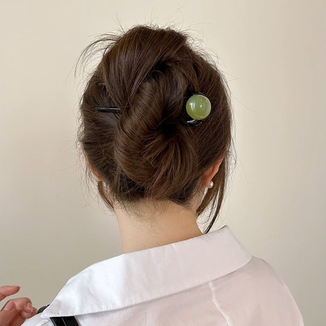 [PRE-ORDER] Korean Style Acrylic Hair Clips