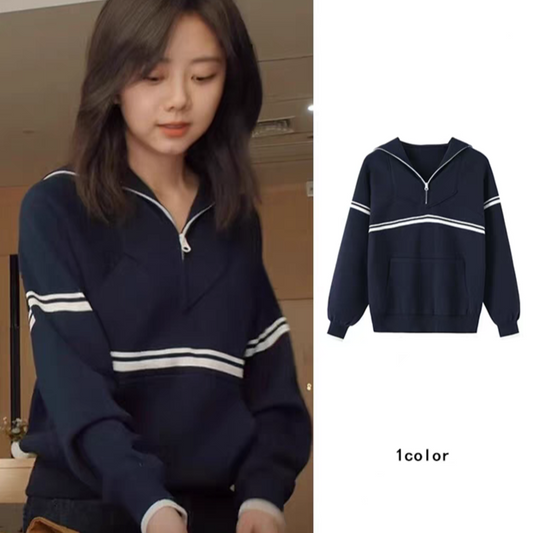 [PRE-ORDER] Soft Navy Sweatshirt