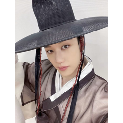[PRE-ORDER] Stray Kids Your Hero lomocards (55pcs)