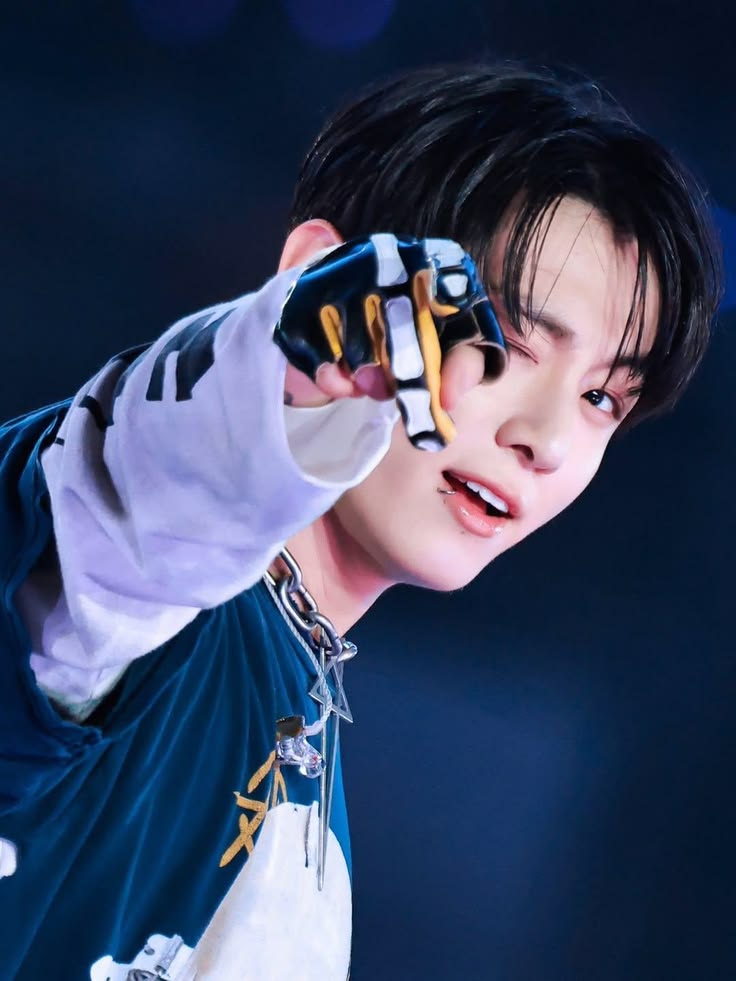[PRE-ORDER] Jungkook Masked Man T-Shirt | Arirang Goyang Concert Style
